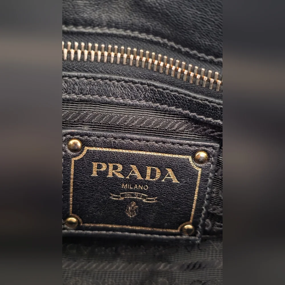 PRADA BLACK NYLON GAUFRE GATHERED TESSUTO ZIPPED SHOULDER BAG 2 Ways - Picture 10 of 17